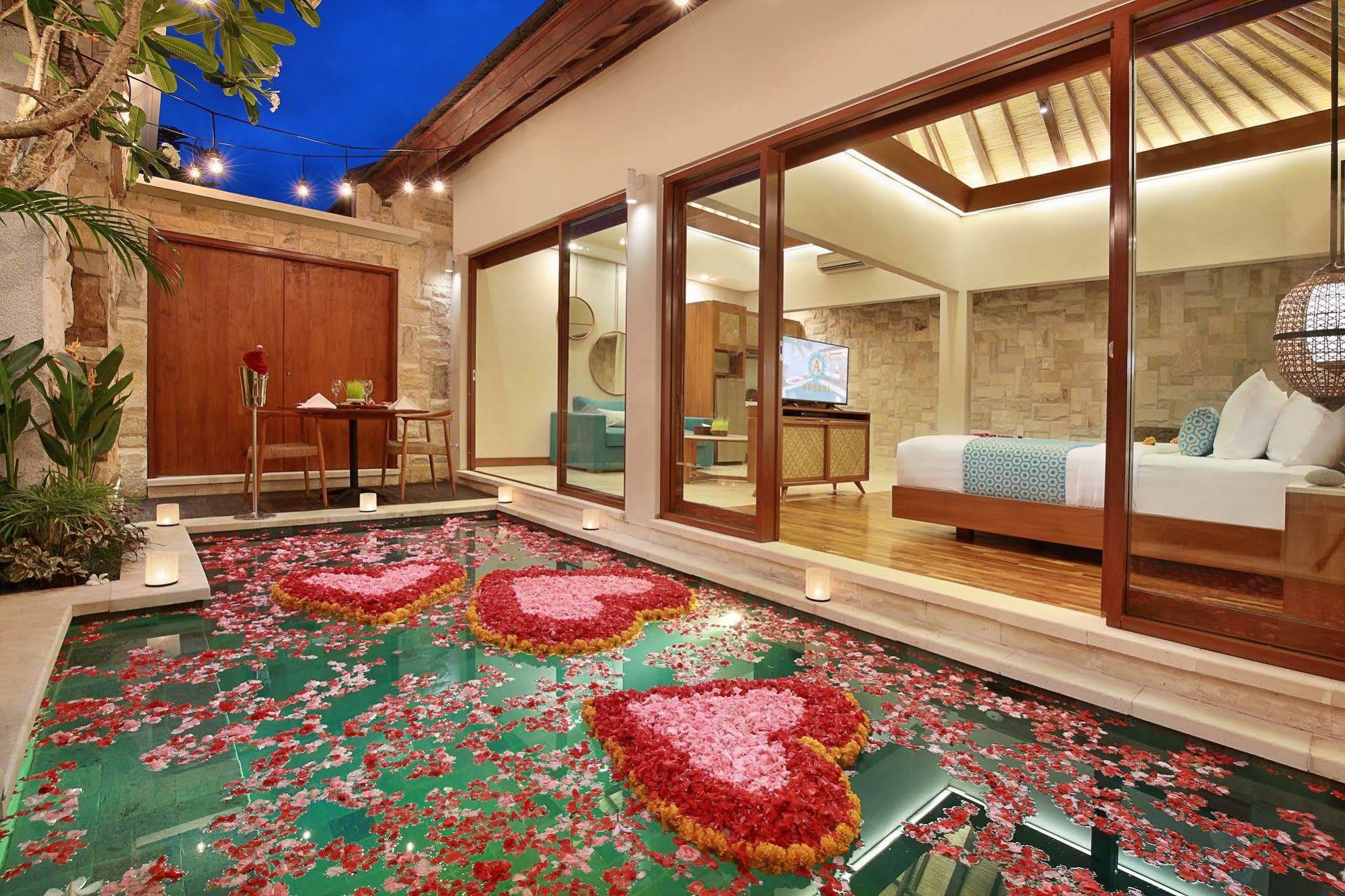 Aksari Villa Seminyak Exterior foto